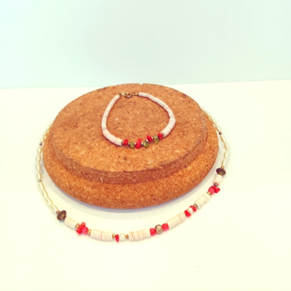 Puka & Stones Choker Necklace & Bracket Set